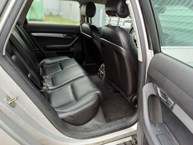 Audi a6 avant 2.4 quattro pro line business, 19-tt-dv - afbeelding 14 van  28