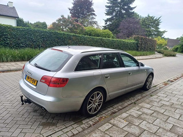 Audi a6 avant 2.4 quattro pro line business, 19-tt-dv - afbeelding 22 van  28