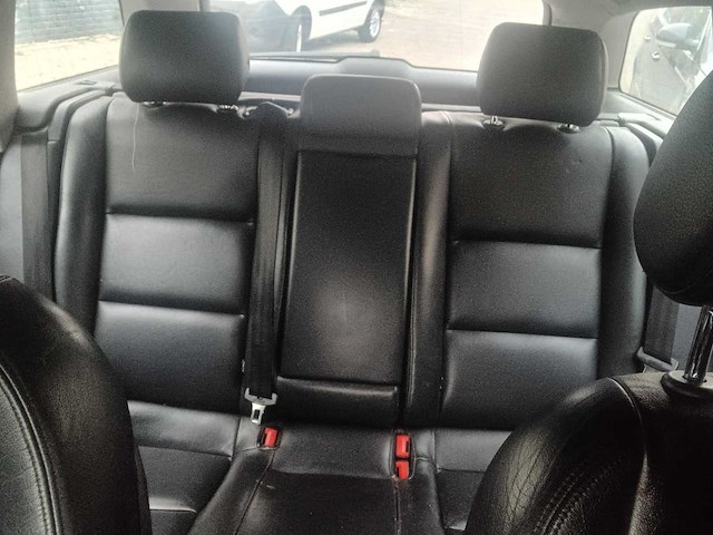 Audi a6 avant 2.4 quattro pro line business, 19-tt-dv - afbeelding 20 van  28