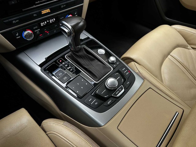 Audi a6 avant 2.8 fsi v6 pro line plus 204pk 2012 (origineel-nl), 29-trb-8 - afbeelding 44 van  69