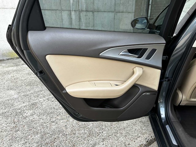 Audi a6 avant 2.8 fsi v6 pro line plus 204pk 2012 (origineel-nl), 29-trb-8 - afbeelding 51 van  69
