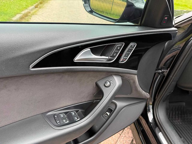 Audi a6 avant 3.0 tdi bit quattro s line edition automaat, r-294-bg - afbeelding 8 van  24