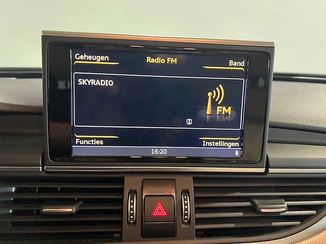 Audi a6 avant 3.0 tdi q. prem edition, xj-970-x - afbeelding 17 van  18