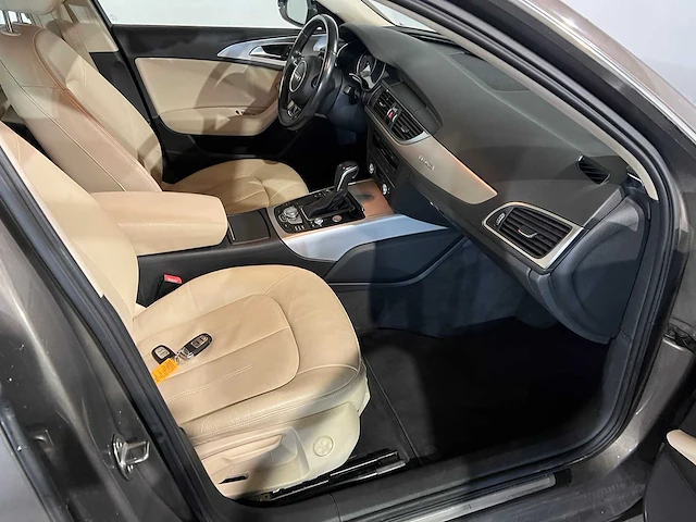 Audi a6 avant 3.0 tdi q. prem edition, xj-970-x - afbeelding 18 van  18