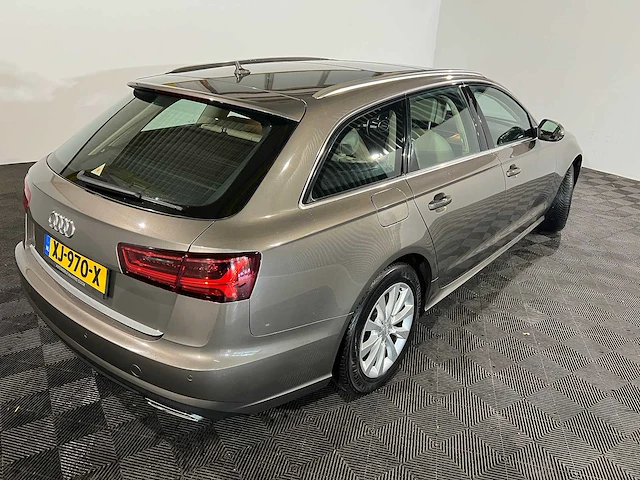 Audi a6 avant 3.0 tdi q. prem edition, xj-970-x - afbeelding 9 van  18