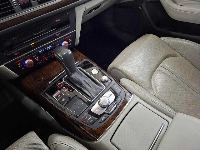 Audi a6 avant 3.0 tdi quattro premium edition | h-468-dj - afbeelding 9 van  21