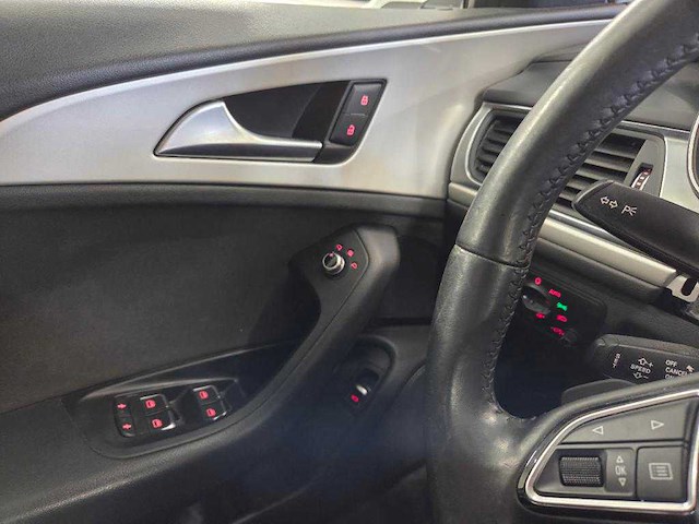 Audi a6 avant 50 tdi quattro , xg-876-t - afbeelding 19 van  19