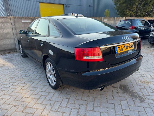 Audi a6 limousine 2006 - afbeelding 22 van  28