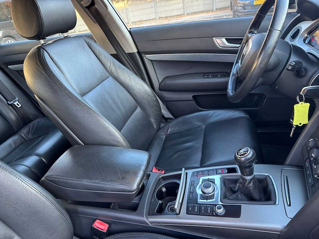 Audi a6 limousine 2006 - afbeelding 24 van  28