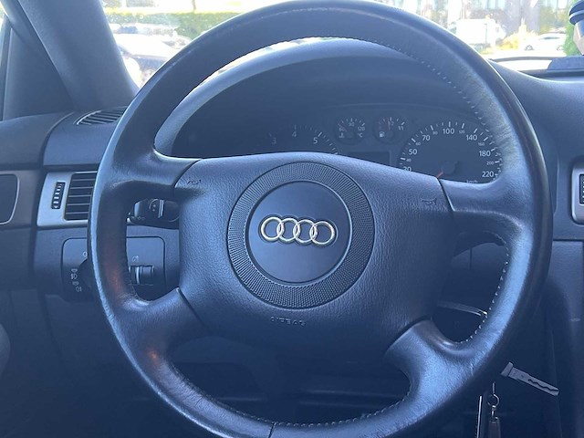 Audi a6 limousine 2.4 5v advance | 14-dr-gd - afbeelding 22 van  24