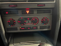 Audi a6 limousine 2.4 business, 68-rf-zj - afbeelding 5 van  17