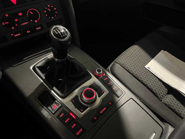 Audi a6 limousine 2.4 business, 68-rf-zj - afbeelding 6 van  17