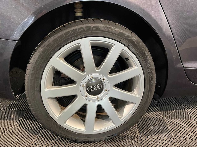 Audi a6 limousine 2.4 business, 68-rf-zj - afbeelding 14 van  17
