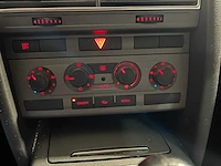 Audi a6 limousine 2.4 business, 68-rf-zj - afbeelding 6 van  18