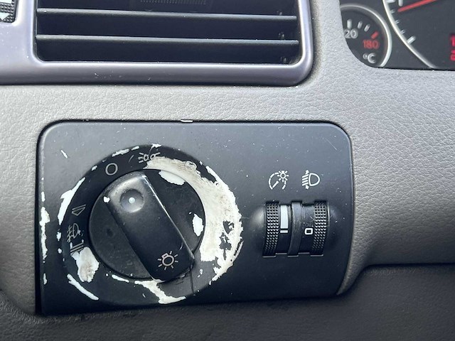 Audi a6 limousine 2.4 mt 2003 | 69-nk-st - afbeelding 2 van  7