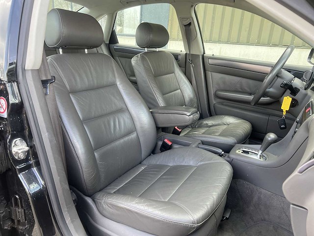 Audi a6 limousine 2.4 mt 2003 | 69-nk-st - afbeelding 5 van  7