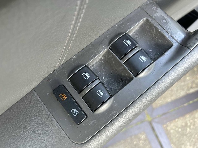 Audi a6 limousine 2.4 mt 2003 | 69-nk-st - afbeelding 19 van  22
