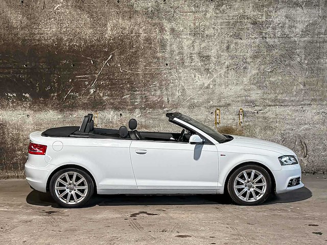 Audi a6 limousine 3.0 tfsi quattro pro line 286pk 2009, 87-nff-4 - afbeelding 16 van  17