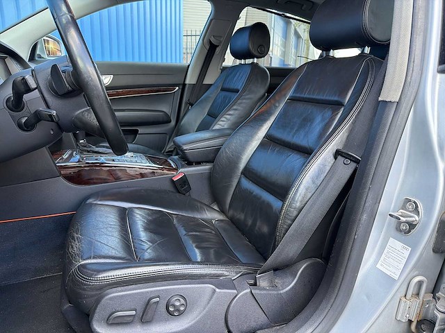 Audi a6 limousine 3.2 fsi quattro | 49-sf-xp i - afbeelding 16 van  26