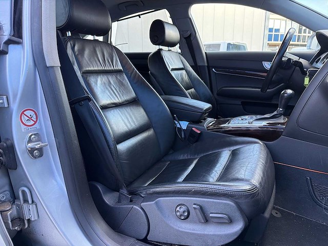 Audi a6 limousine 3.2 fsi quattro | 49-sf-xp i - afbeelding 18 van  26