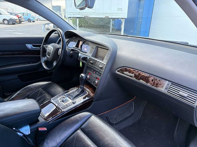 Audi a6 limousine 3.2 fsi quattro | 49-sf-xp i - afbeelding 19 van  26