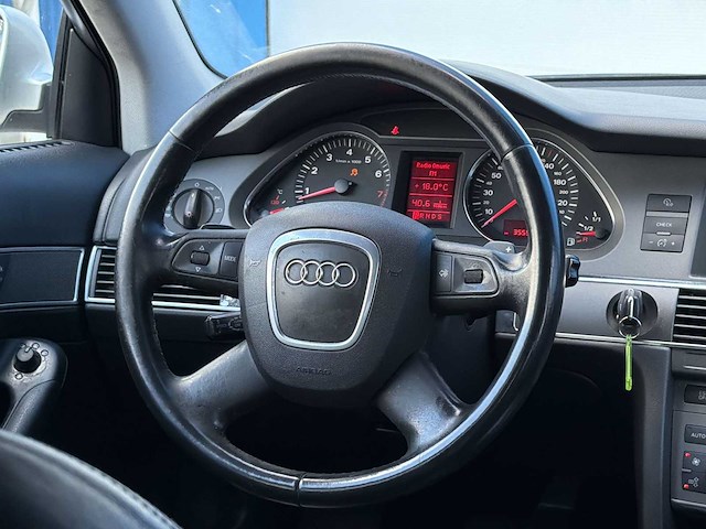 Audi a6 limousine 3.2 fsi quattro | 49-sf-xp i - afbeelding 24 van  26