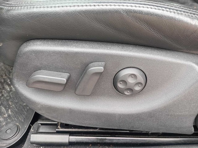 Audi a6 limousine 5.2 fsi s6 automaat, hjd-41-z - afbeelding 21 van  27