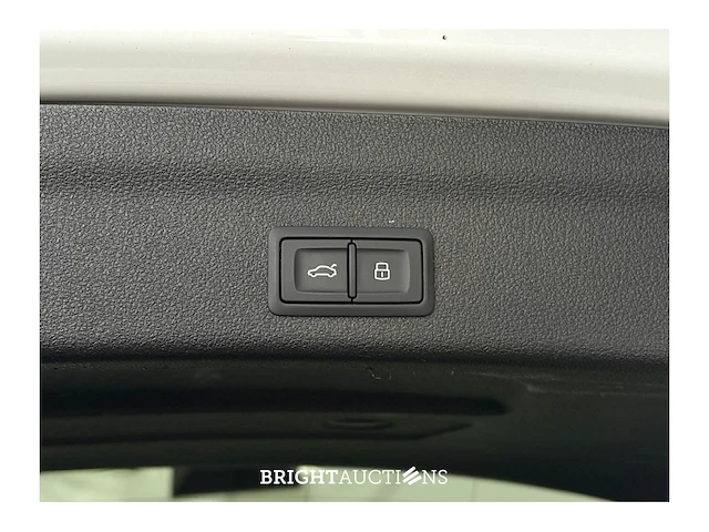 Audi a6 rs6 avant rs 6 tfsi quattro 599pk 2020, k-492-jd - afbeelding 39 van  55