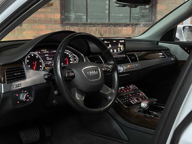 Audi a8 4.2 fsi v8 quattro 372pk 2011 - afbeelding 11 van  45