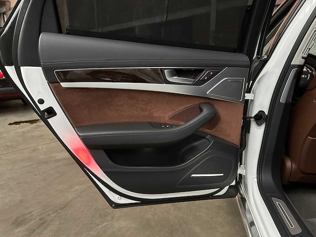 Audi a8 4.2 fsi v8 quattro 372pk 2011 - afbeelding 30 van  45