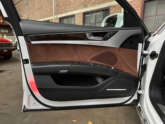 Audi a8 4.2 fsi v8 quattro 372pk 2011 - afbeelding 26 van  45