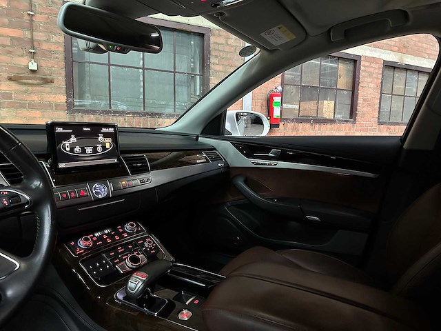 Audi a8 4.2 fsi v8 quattro 372pk 2011 - afbeelding 14 van  45