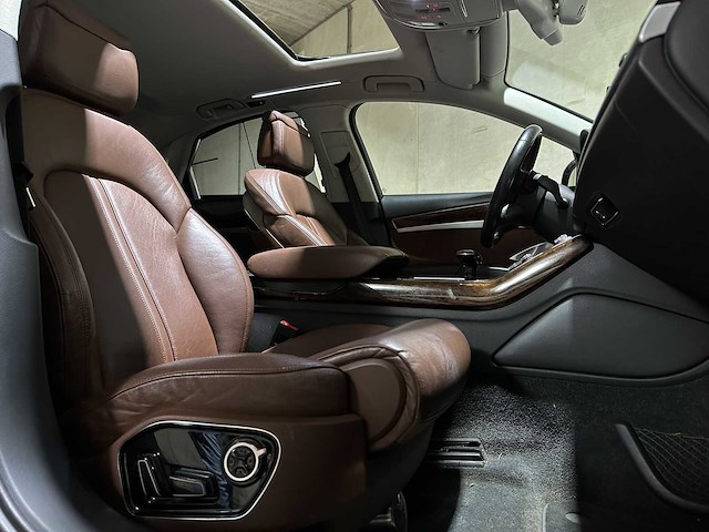 Audi a8 4.2 fsi v8 quattro pro line+ 371pk 2010, 3-xrx-91 youngtimer - afbeelding 40 van  62