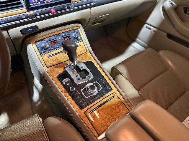 Audi a8 4.2 v8 quattro lang pro line 335pk 2005, 43-rx-hj youngtimer - afbeelding 21 van  53