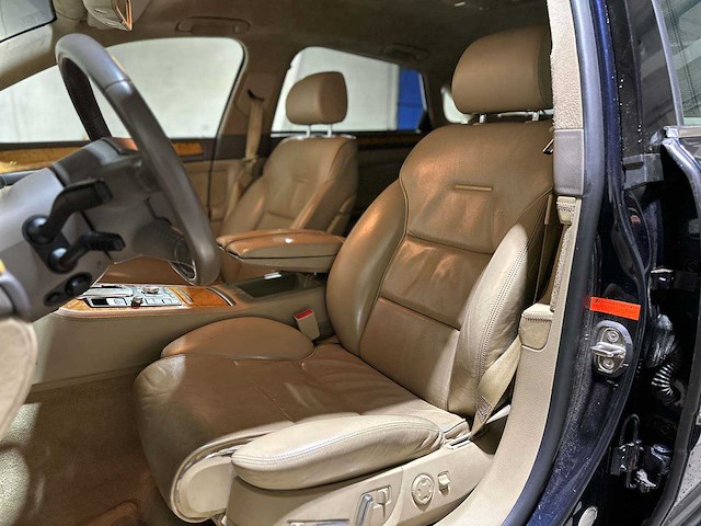 Audi a8 4.2 v8 quattro lang pro line 335pk 2005, 43-rx-hj youngtimer - afbeelding 26 van  52