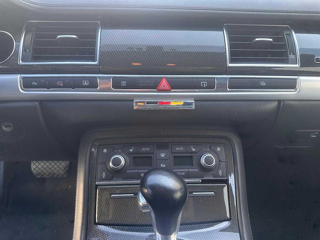 Audi a8 5.2 s8 quattro pro line automaat, 93-zg-tr - afbeelding 13 van  13