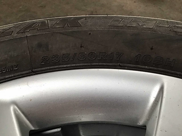 Audi / bridgestone velgen met banden (4x) - afbeelding 5 van  5