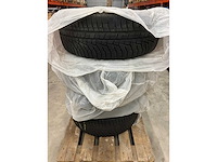 Audi e-tron 19” speedline set á 4 stuks lichtmetalen velgen met winterbanden - afbeelding 4 van  8