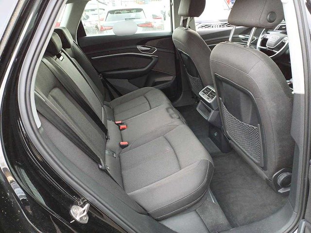 Audi e-tron 50 quattro 71 kwh 230kw automaat 2022 - afbeelding 3 van  16