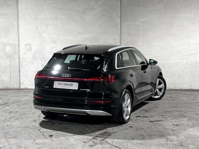 Audi e-tron 50 quattro business edition 313pk 2020 (origineel-nl), j-761-ns - afbeelding 2 van  44