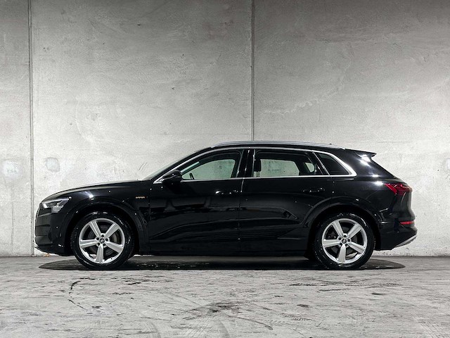 Audi e-tron 50 quattro business edition 313pk 2020 (origineel-nl), j-761-ns - afbeelding 9 van  44