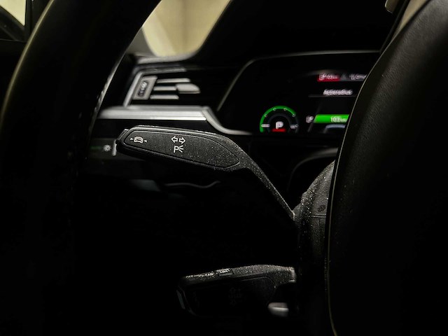 Audi e-tron 50 quattro business edition 313pk 2020 (origineel-nl), j-761-ns - afbeelding 18 van  44