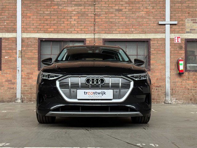 Audi e-tron 50 quattro business edition 71 kwh 313pk 2020, k-422-jj - afbeelding 24 van  87