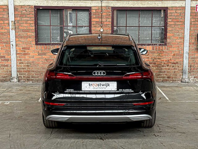 Audi e-tron 50 quattro business edition 71 kwh 313pk 2020, k-422-jj - afbeelding 11 van  87