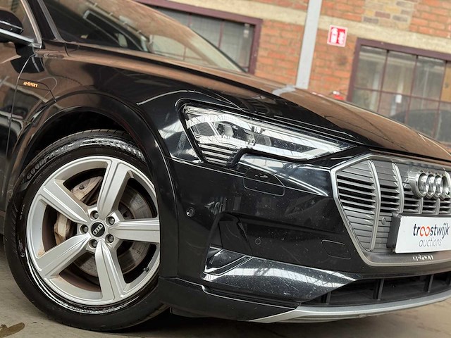 Audi e-tron 50 quattro business edition 71 kwh 313pk 2020, k-422-jj - afbeelding 29 van  87