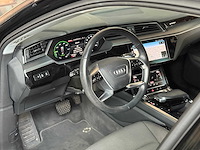 Audi e-tron 50 quattro business edition 71 kwh 313pk 2020, k-422-jj - afbeelding 46 van  87