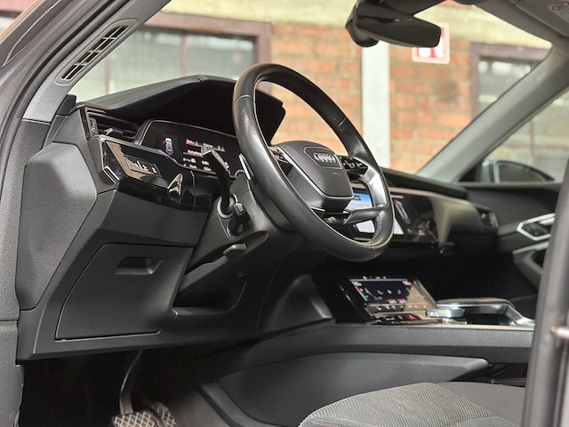 Audi e-tron 50 quattro business edition 71 kwh 313pk 2020 (origineel-nl+1e eigenaar), k-238-jj - afbeelding 11 van  51