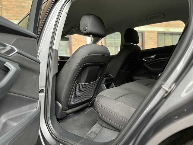 Audi e-tron 50 quattro business edition 71 kwh 313pk 2020 (origineel-nl+1e eigenaar), k-238-jj - afbeelding 25 van  51