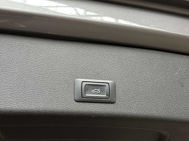 Audi e-tron 50 quattro business edition 71 kwh 313pk 2020 (origineel-nl+1e eigenaar), k-238-jj - afbeelding 30 van  51