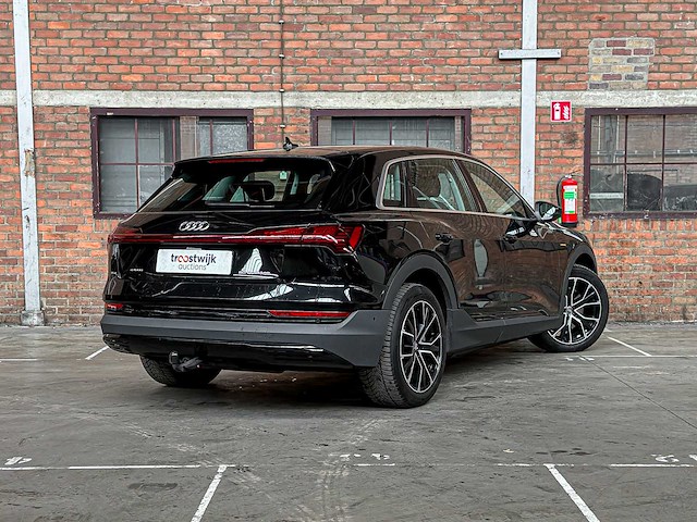 Audi e-tron 50 quattro edition 71 kwh 313pk 2020 (origineel-nl + 1e eigenaar), j-904-hf - afbeelding 2 van  42